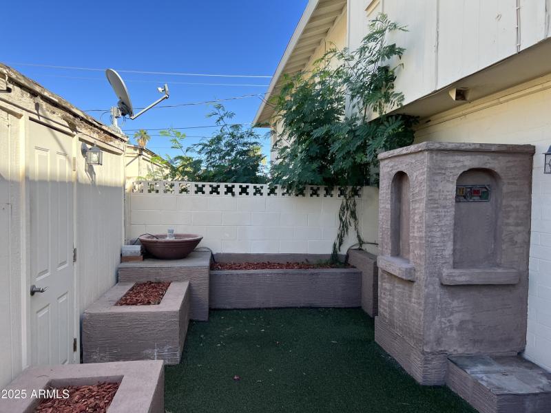 20251002_225102363_iOS