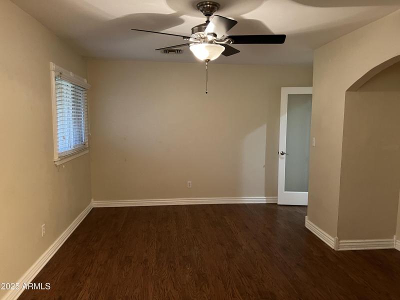 20251002_230750026_iOS