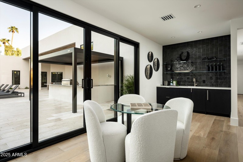 5th Bedroom/Game Room