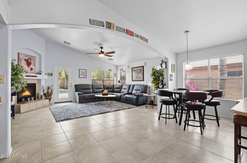 9637 E. Olla Ave.