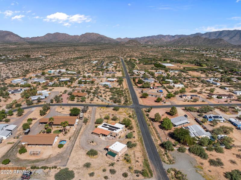 Popular Neighborhood