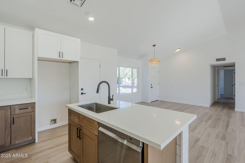 11-web-or-mls-9th-11