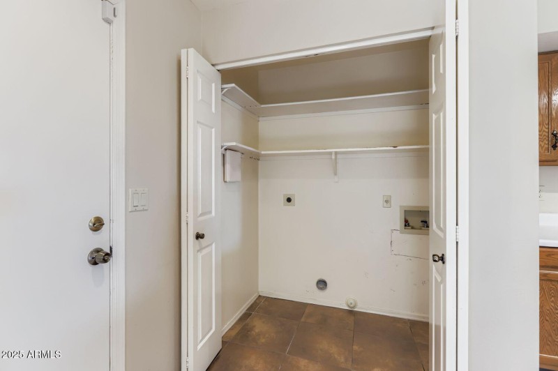 1034 E Encinas Avenue - Web Quality - 02