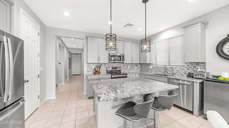 40410 W Haley Dr (11)