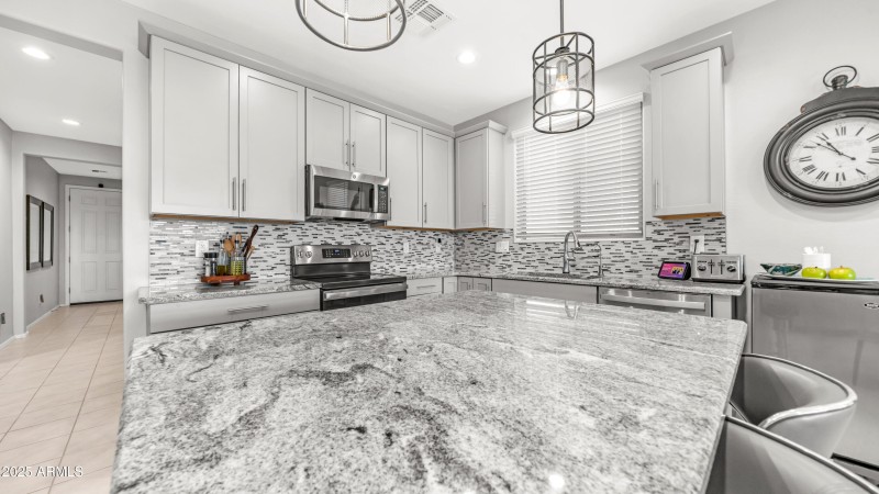 40410 W Haley Dr (12)