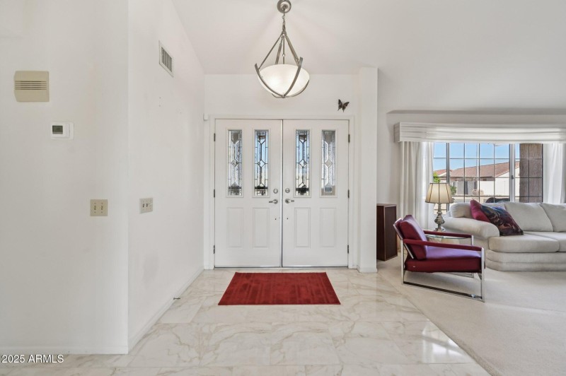 8-web-or-mls-W Circle Ridge Dr-S0810-008