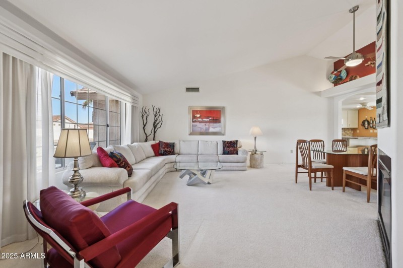 14-web-or-mls-W Circle Ridge Dr-S0810-01