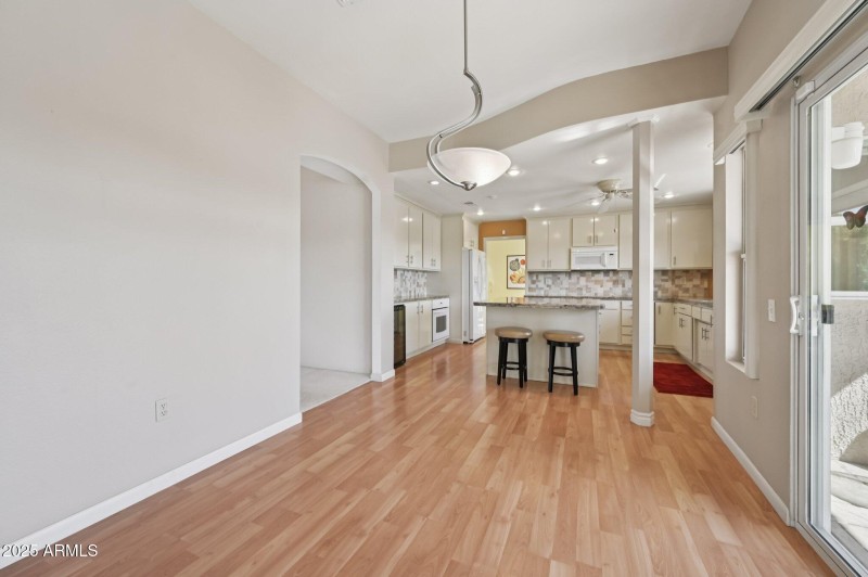 20-web-or-mls-W Circle Ridge Dr-S0810-02