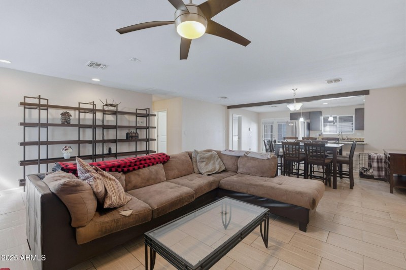 18-web-or-mls-West Campbell-18