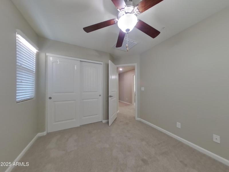 11_pc_LMsmX7v7Cg_J29HtRxOHX_layout_0