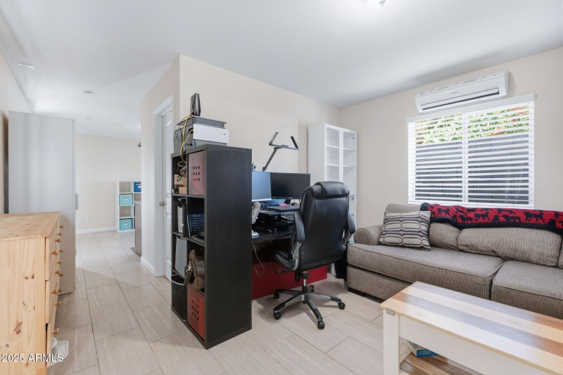 57-web-or-mls-West Campbell-57