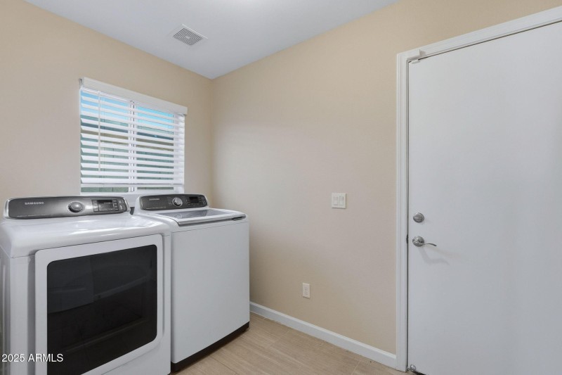 63-web-or-mls-West Campbell-63