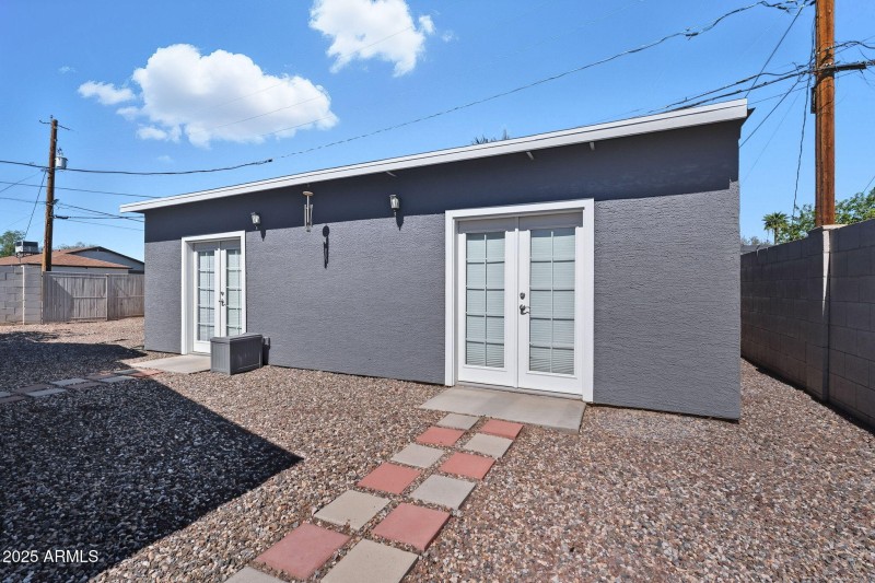 70-web-or-mls-West Campbell-70