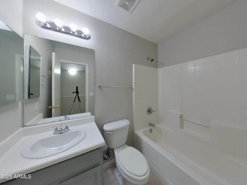 12_pc_bCrn2bxEjO_tkG8SUblg7_layout_1