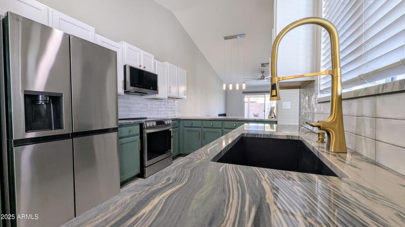 PXL_20250809_200426400~2