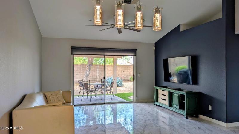 PXL_20250928_184921903~2