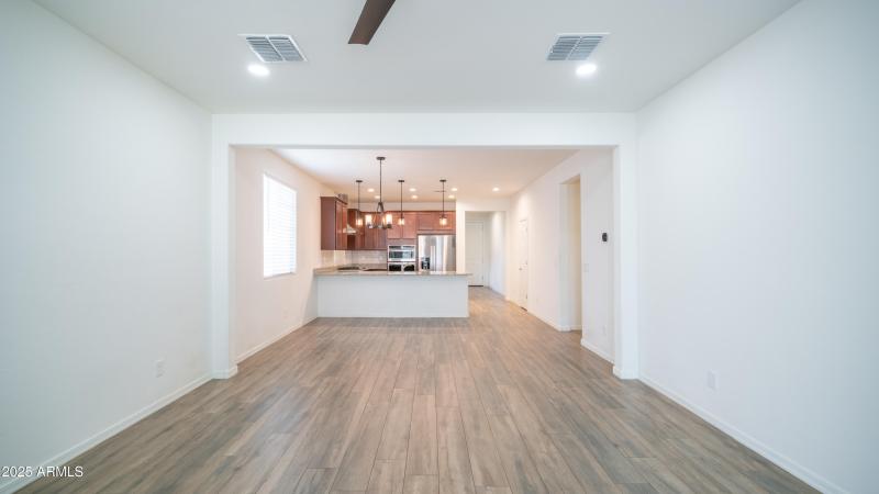 10872 W Marshall Ave-10