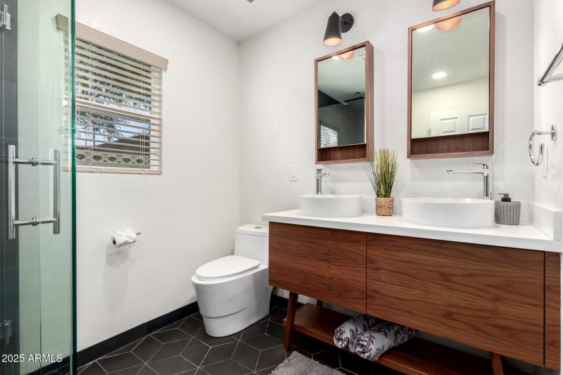 16 - 2613 N 70th Place, Scottsdale