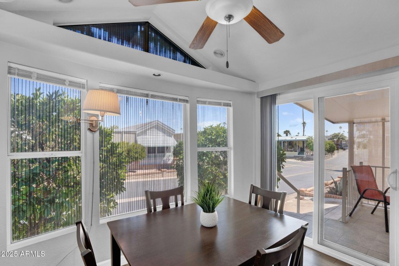 13-web-or-mls-111 S Greenfield Rd 420-10