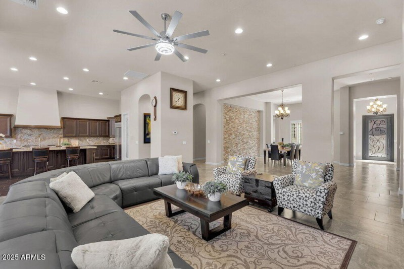 007_8-web-or-mls-8-web-or-mls-201st-5_16