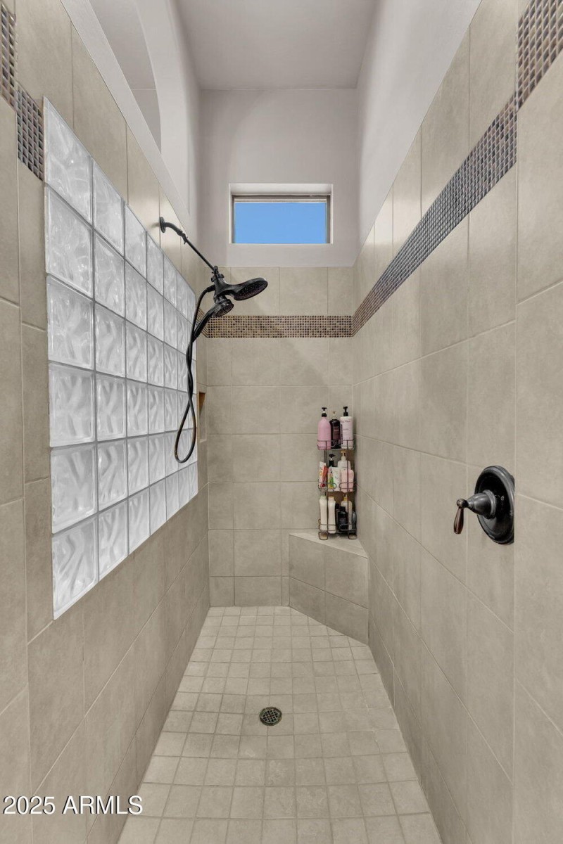 027_35-web-or-mls-35-web-or-mls-201st-43