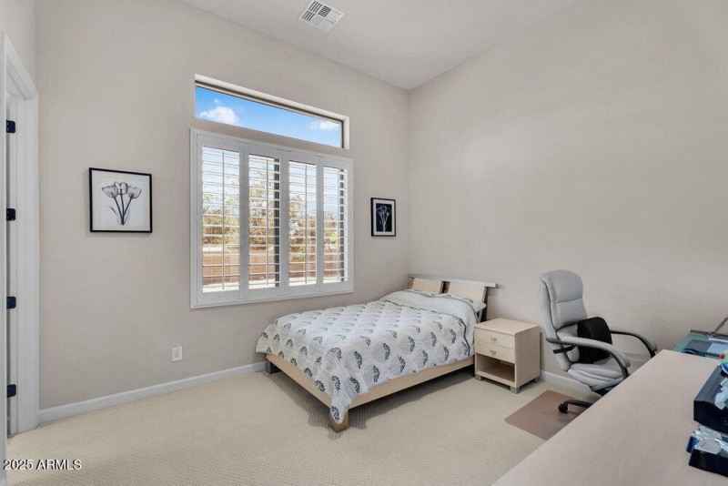 037_41-web-or-mls-41-web-or-mls-201st-23