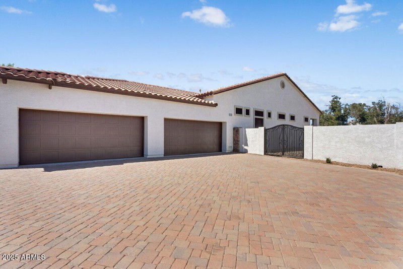 052_53-web-or-mls-53-web-or-mls-201st-63