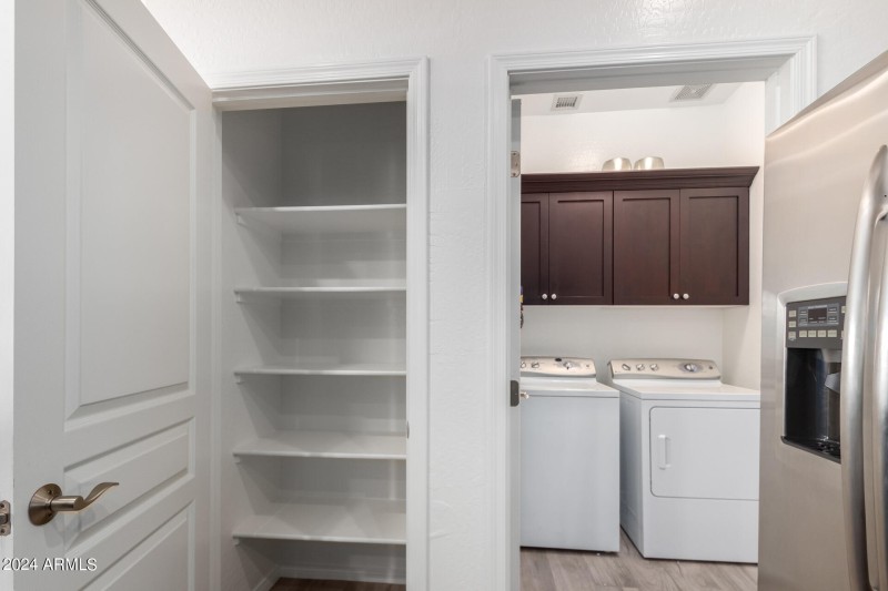 0036-36 - Grayhawk #2000