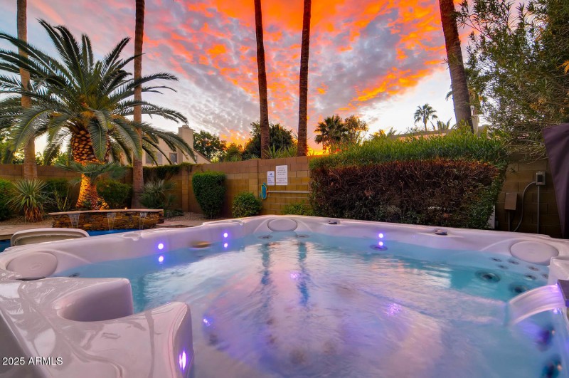 6521 E Beverly Ln Scottsdale-large-039-3