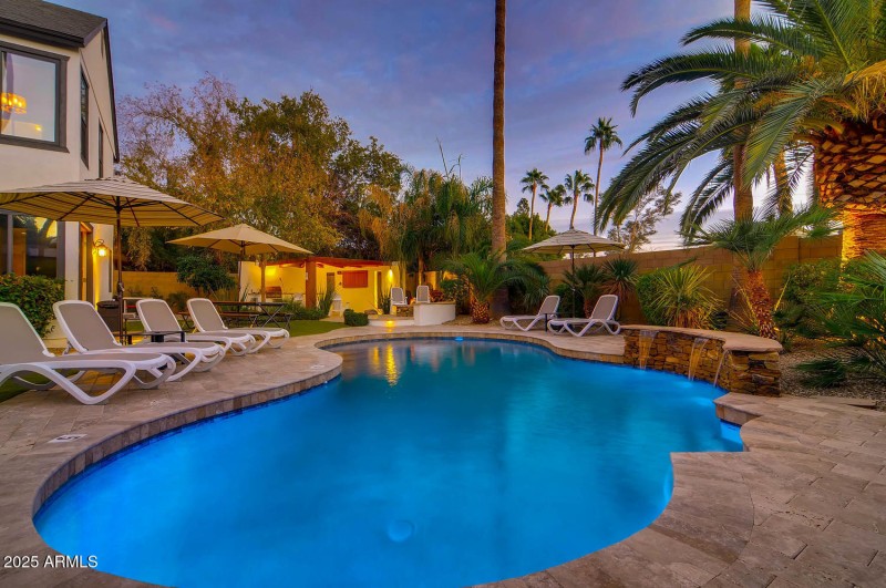 6521 E Beverly Ln Scottsdale-large-041-2