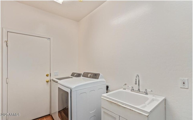 Screenshot 2025-10-08 at 11.36.03AM