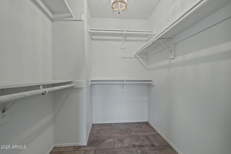 12-web-or-mls-6131 W Desert Hills Dr--27