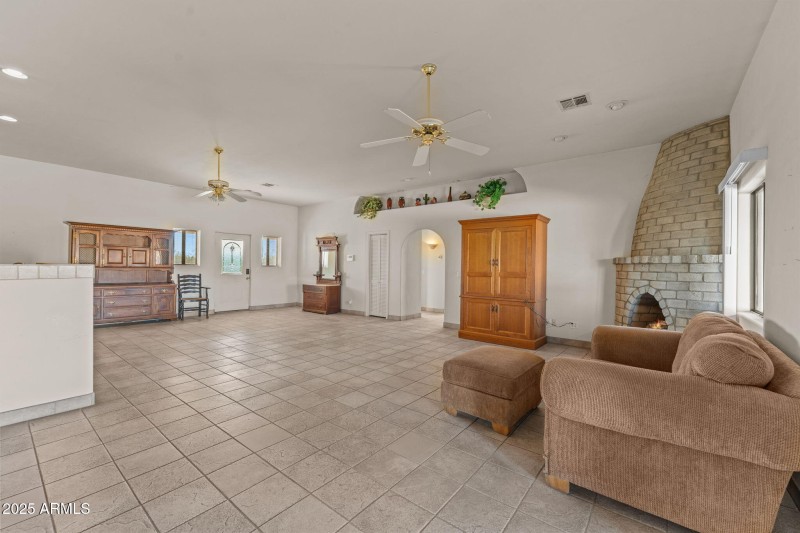 9-web-or-mls-DSC08177