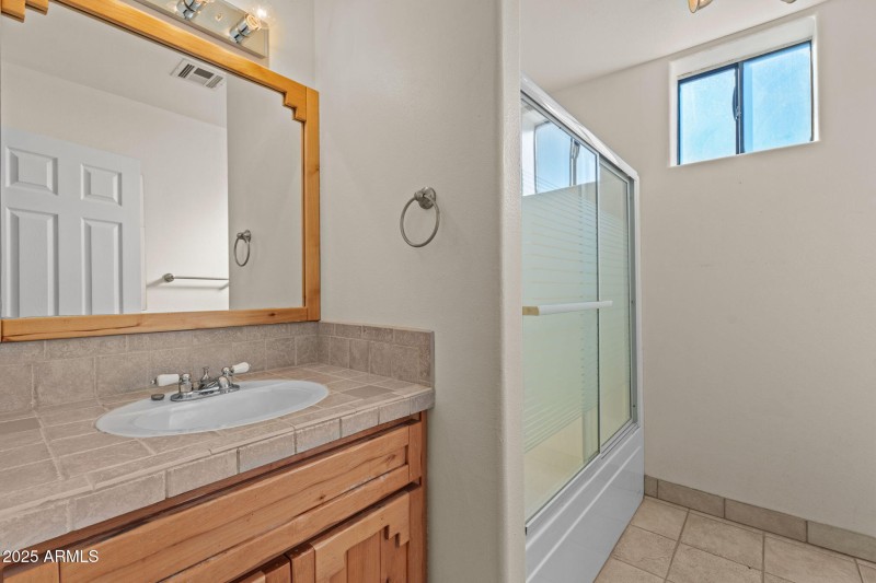 19-web-or-mls-DSC08227