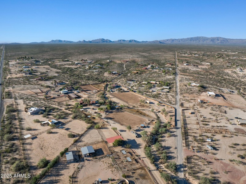 38-web-or-mls-DJI_20251007163154_0007_D