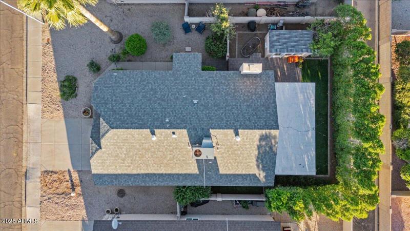 32-DJI_20251007171152_0222_D