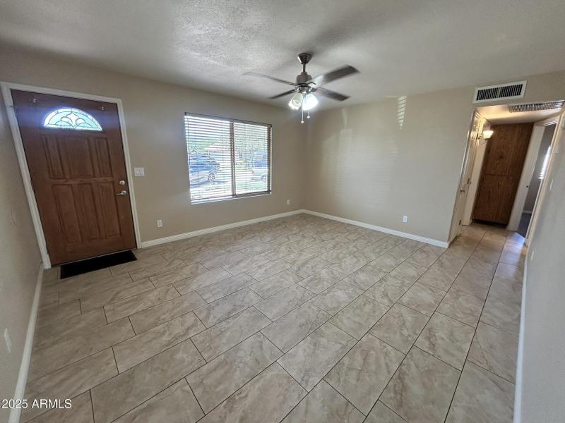b living room2