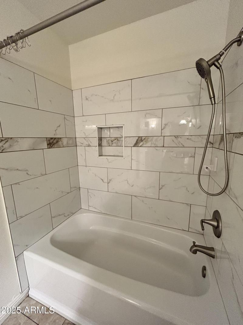 j bathroom2