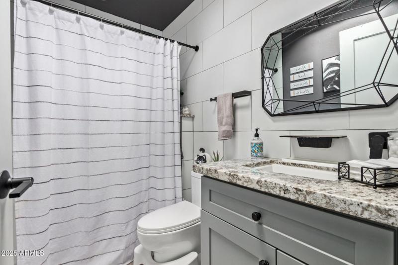 Secondary Full Bathroom