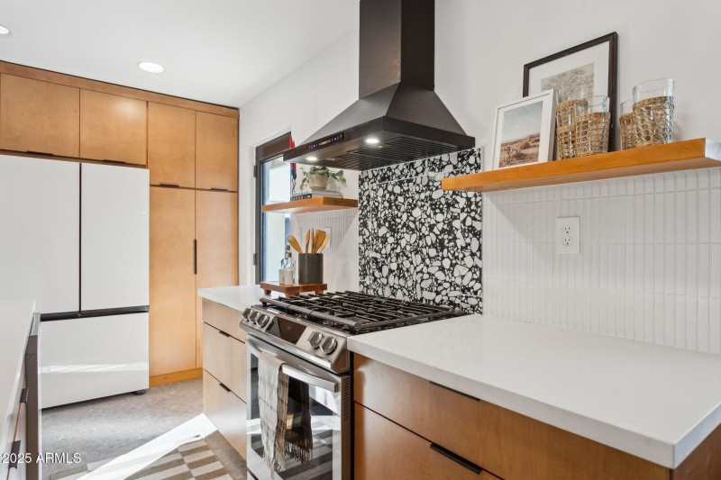 Custom cabinetry by Cliq Studios