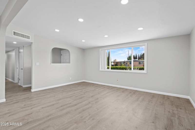 Interior - 4665 Cedar Dr-2