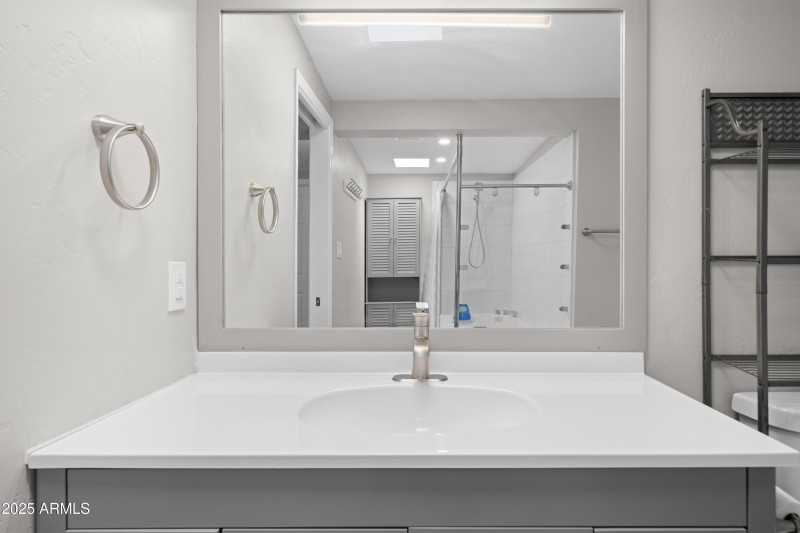 Interior - 4665 Cedar Dr-14