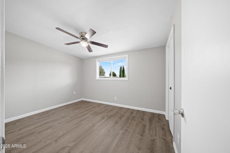 Interior - 4665 Cedar Dr-17