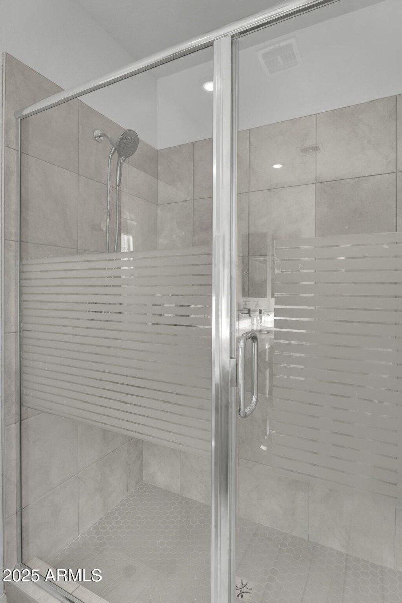 018_19-web-or-mls-aster-21_613