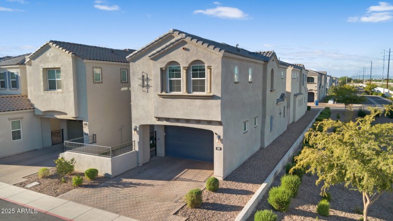 030_42-web-or-mls-dji_0763_282