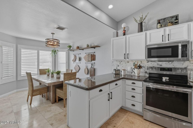 Eat in Kitchen