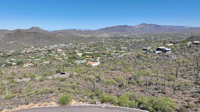 LOT 1 - UPPER NEIGHBORHOOD (2)