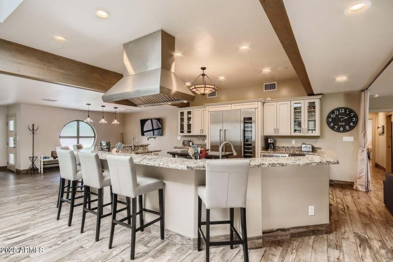 20220716182136462137000000-o