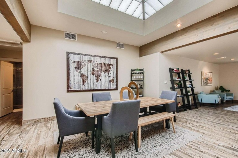 20220716182103752537000000-o