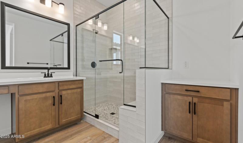 FSVV Lot #9 Primary Bath (3) (Large)